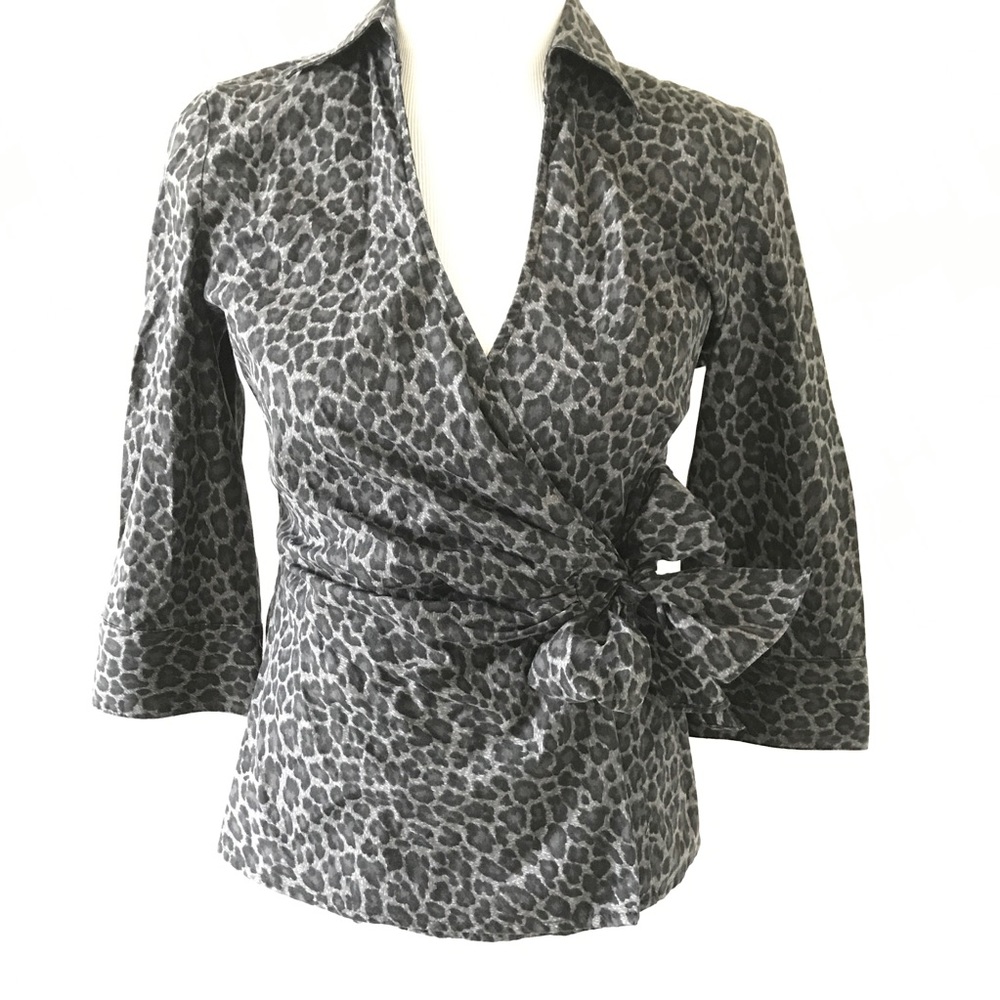 Express Wrap Top - Picture 2 of 7